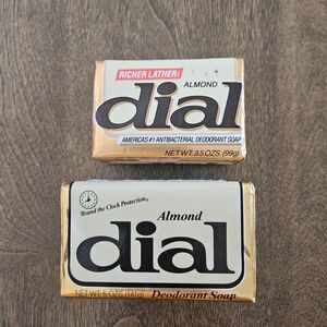 Lot of 2 Vintage Dial Almond Bar Soap 80s Gold Foil NOS 2 Bars TV Movie Set Prop